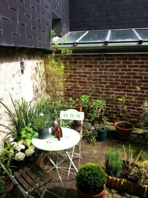 My Little Garden -Parking gratuit 500m -Coeur historique -La Clef de Honfleur